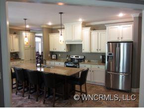 284 Green Meadows - Photo 19