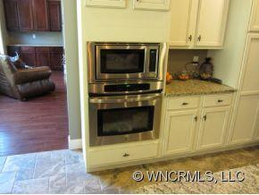 284 Green Meadows - Photo 20