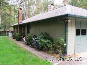240 Country Club Circle - Photo 13