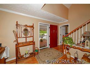 107 Mountain Place - Photo 3