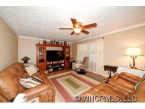 107 Mountain Place - Photo 4