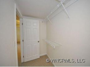 20 MIAMI CIRCLE - Photo 7