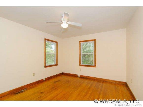 255 Edgewood Road South - Photo 11