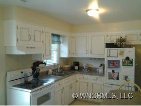 222 Shenandoah - Photo 6