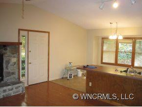 45 Hickory - Photo 3