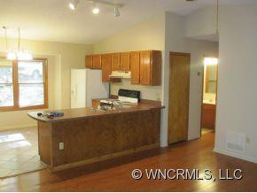 45 Hickory - Photo 5