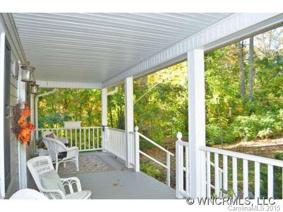 1376 Ransier Drive - Photo 2