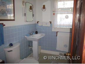 845 Shumont Road - Photo 11