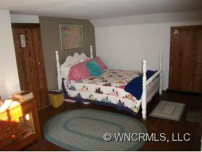 845 Shumont Road - Photo 17