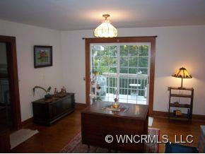 845 Shumont Road - Photo 10