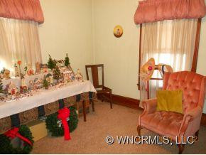 60 Newfound St - Photo 5