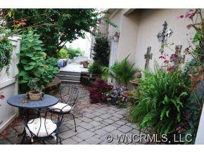 206 Leucothoe Lane - Photo 14