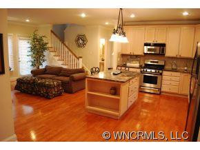 206 Leucothoe Lane - Photo 4