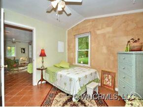 109 FOREST DRIVE - Photo 14