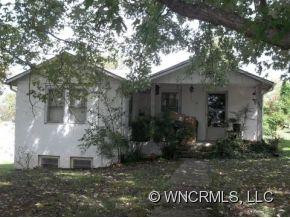 323 Emma Road - Photo 2