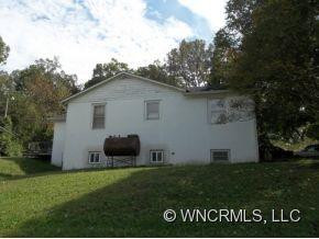 323 Emma Road - Photo 4