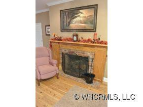48 Sherry Lane - Photo 2