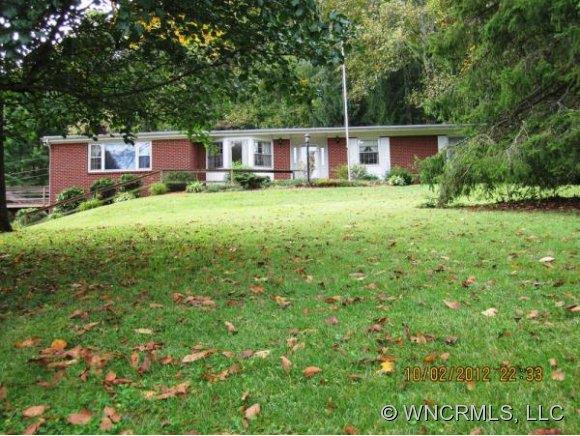 118 PINE TREE DRIVE