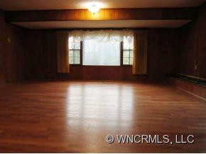 118 PINE TREE DRIVE - Photo 4
