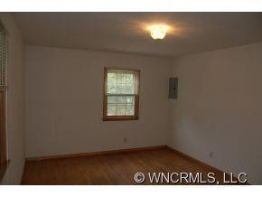 816 GLENN BRIDGE ROAD - Photo 10