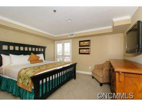 326 Bowling Park Road - Photo 12