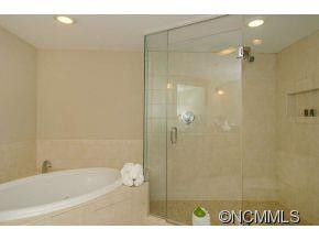 326 Bowling Park Road - Photo 17