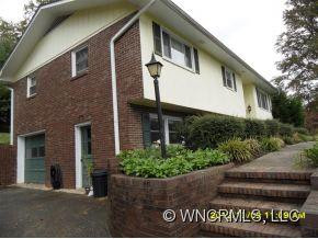 115 Applewood Drive - Photo 2