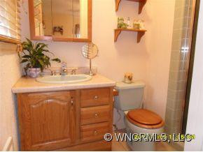 115 Applewood Drive - Photo 11