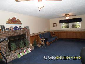 115 Applewood Drive - Photo 8