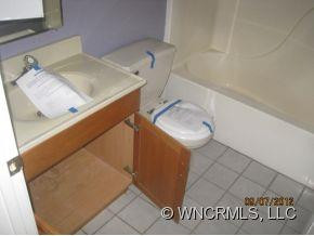  - Photo 12