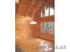  - Photo 5