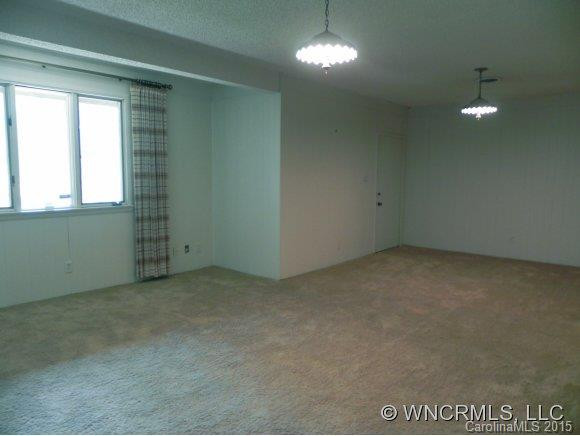 408 Crowfields Drive - Photo 13