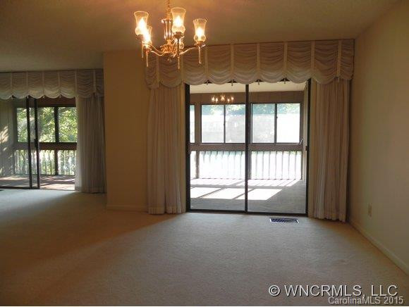 408 Crowfields Drive - Photo 5