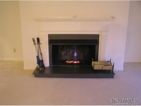 408 Crowfields Drive - Photo 7