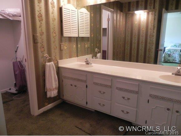 408 Crowfields Drive - Photo 10