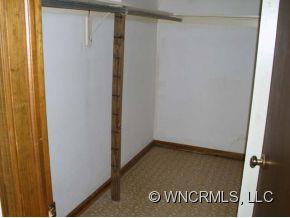 321 Hatley Street - Photo 6