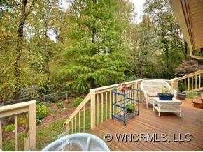 105 BRAEMAR DRIVE - Photo 8