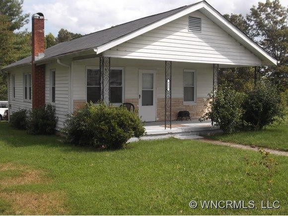 422 Jack Street