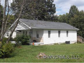 422 Jack Street - Photo 11