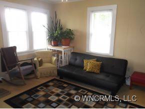 422 Jack Street - Photo 3