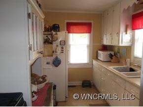 422 Jack Street - Photo 5