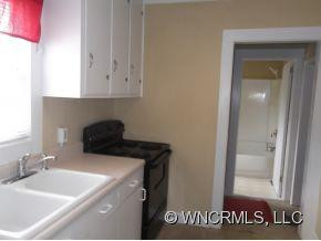 422 Jack Street - Photo 6