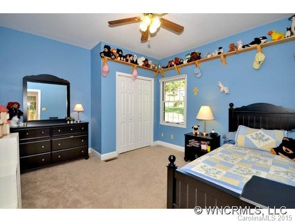 80 Breckenridge Road - Photo 18