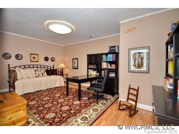 80 Breckenridge Road - Photo 21
