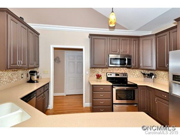 80 Breckenridge Road - Photo 8