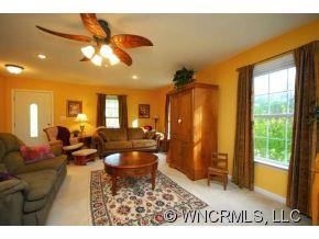 32 Wescott Way - Photo 4