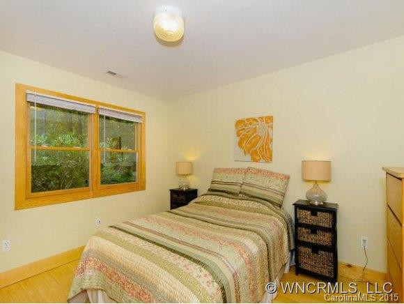 672 GARREN CREEK ROAD - Photo 16