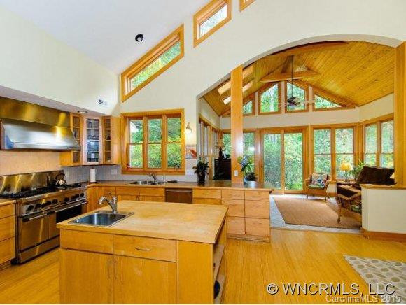 672 GARREN CREEK ROAD - Photo 5