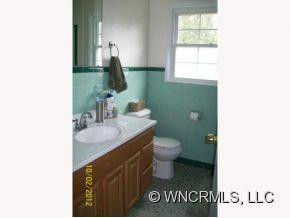 18 VALLEY VIEW - Photo 7