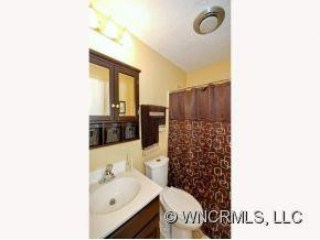 106 Woodfield Drive - Photo 18